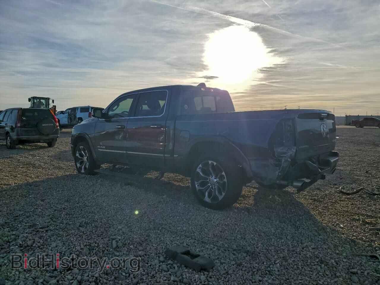 2021 RAM 1500 - VIN: 1C6SRFHT8MN563510 - Фото 2