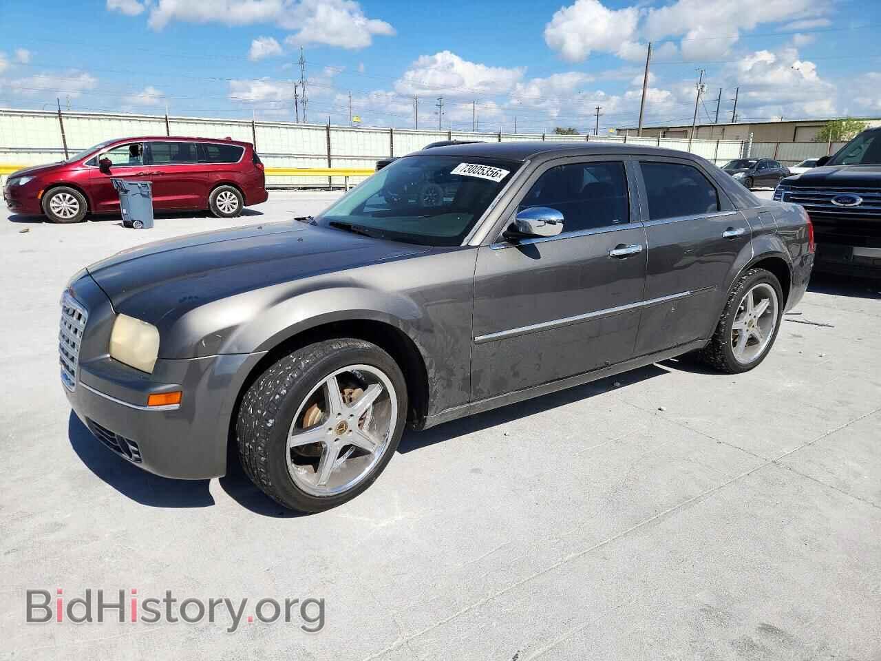 Photo 2C3CA4CD6AH211298 - CHRYSLER 300 2010
