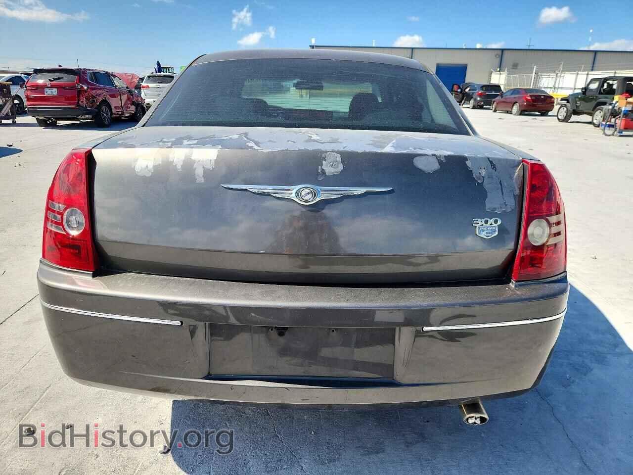 2010 CHRYSLER 300 - VIN: 2C3CA4CD6AH211298 - Photo 6