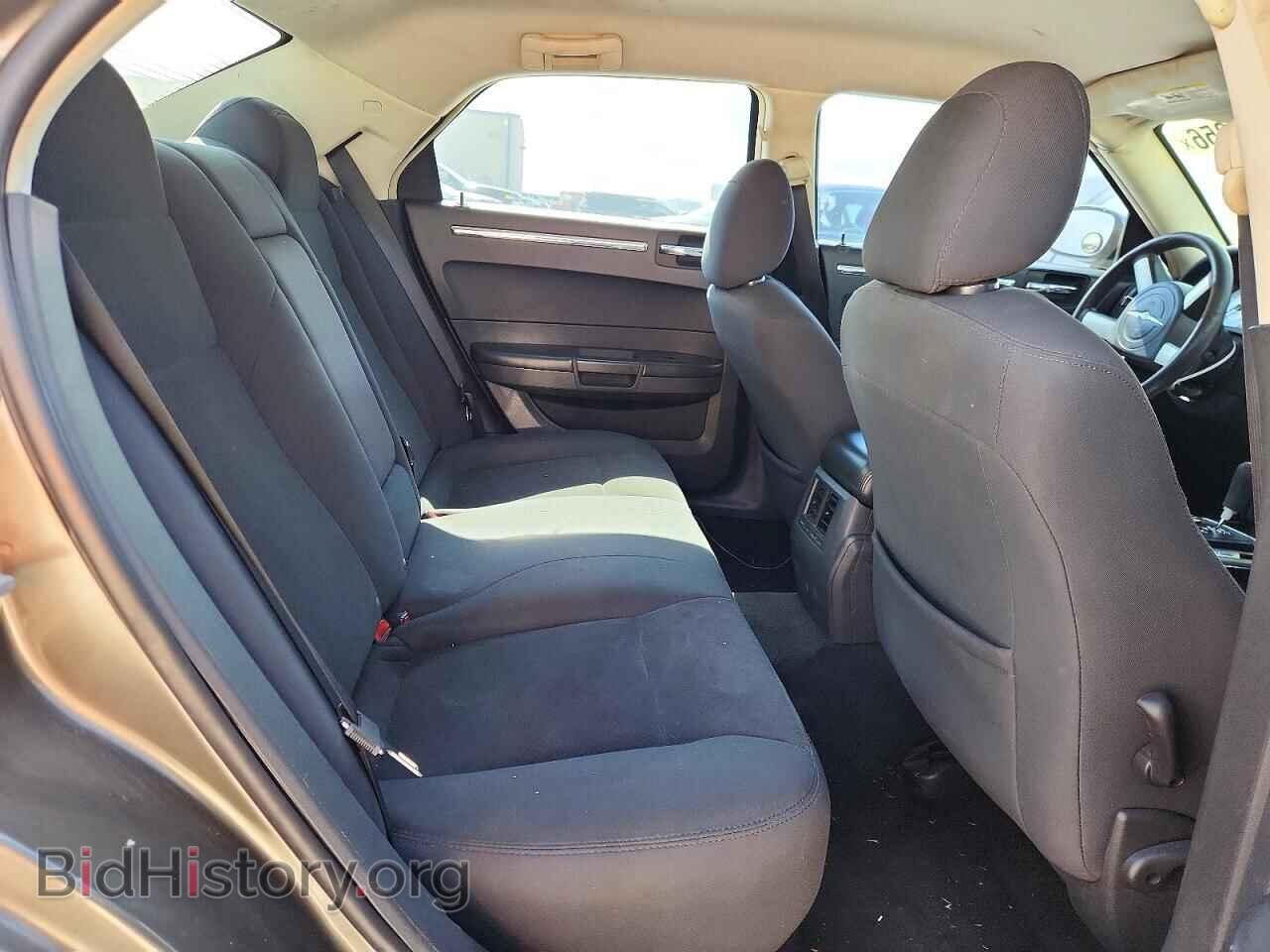 2010 CHRYSLER 300 - VIN: 2C3CA4CD6AH211298 - Photo 10