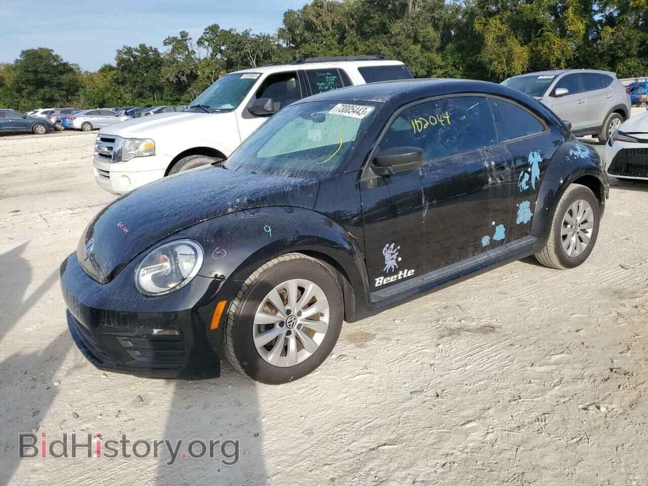 Фотография 3VWF17ATXHM603973 - VOLKSWAGEN BEETLE 2017