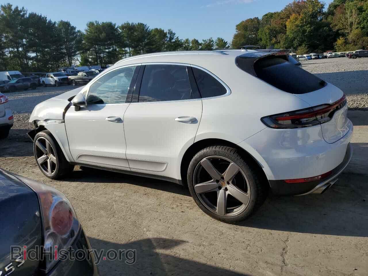 2019 PORSCHE MACAN - VIN: WP1AB2A55KLB32353 - Фото 2