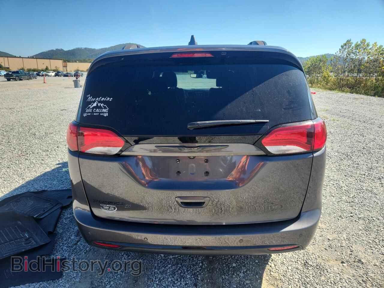 2020 Chrysler PACIFICA (VIN 2C4RC1BG0LR235765) — photo 6 of 13