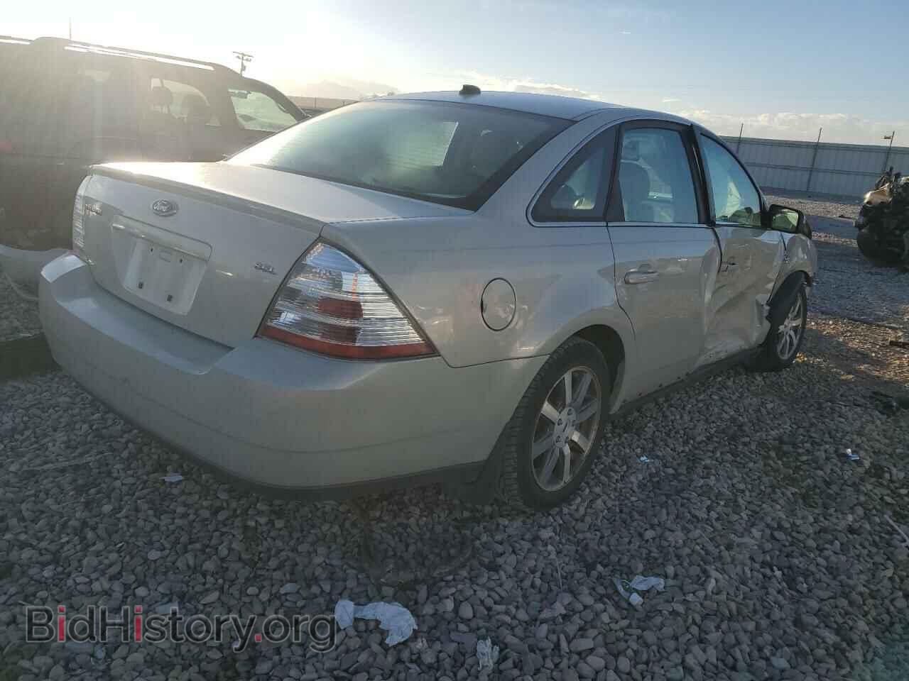 2008 FORD TAURUS - VIN: 1FAHP24WX8G111432 - Фото 3