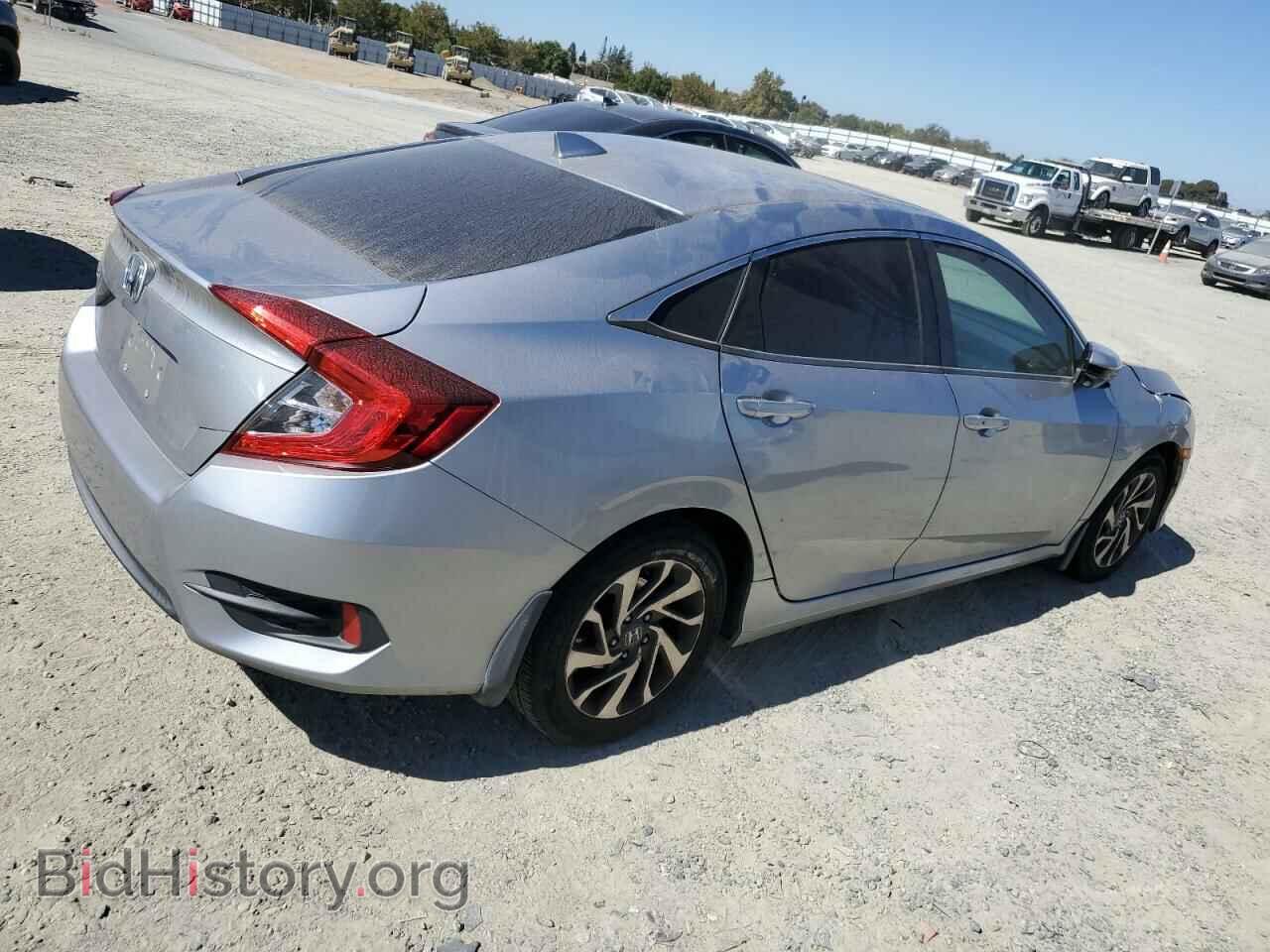 2017 HONDA CIVIC - VIN: 19XFC2F77HE204962 - Фото 3