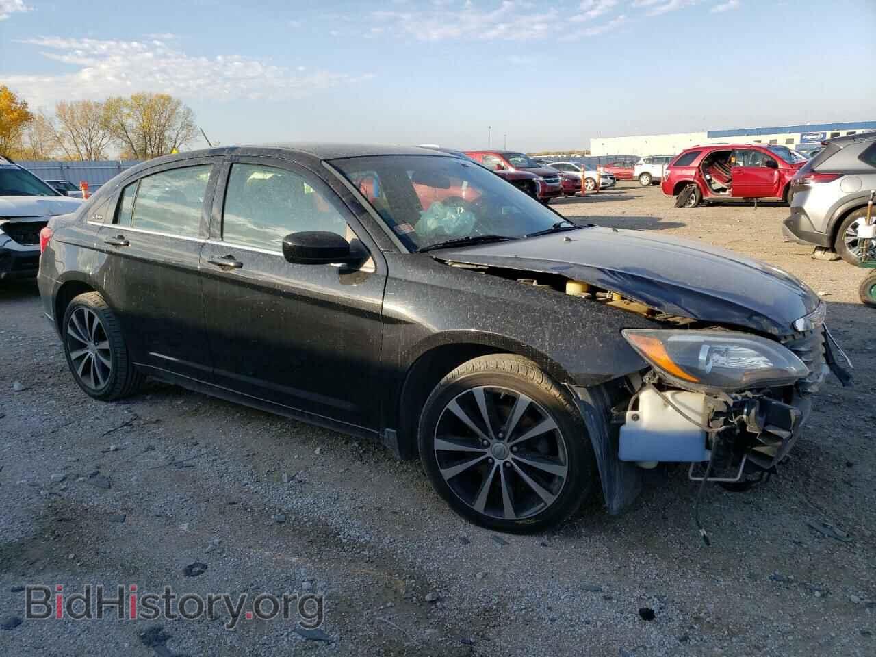 2014 CHRYSLER 200 - VIN: 1C3CCBBG5EN193304 - Фото 4