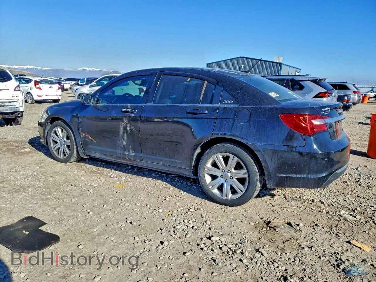 2012 CHRYSLER 200 - VIN: 1C3CCBBG6CN125252 - Фото 2