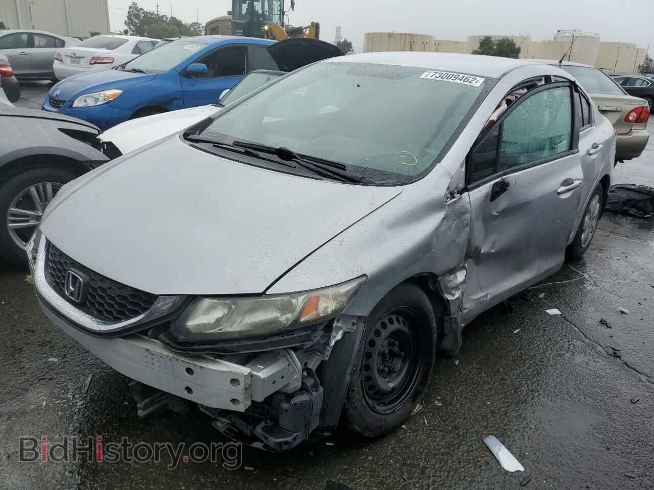 Фотография 19XFB2F55EE075424 - HONDA CIVIC 2014
