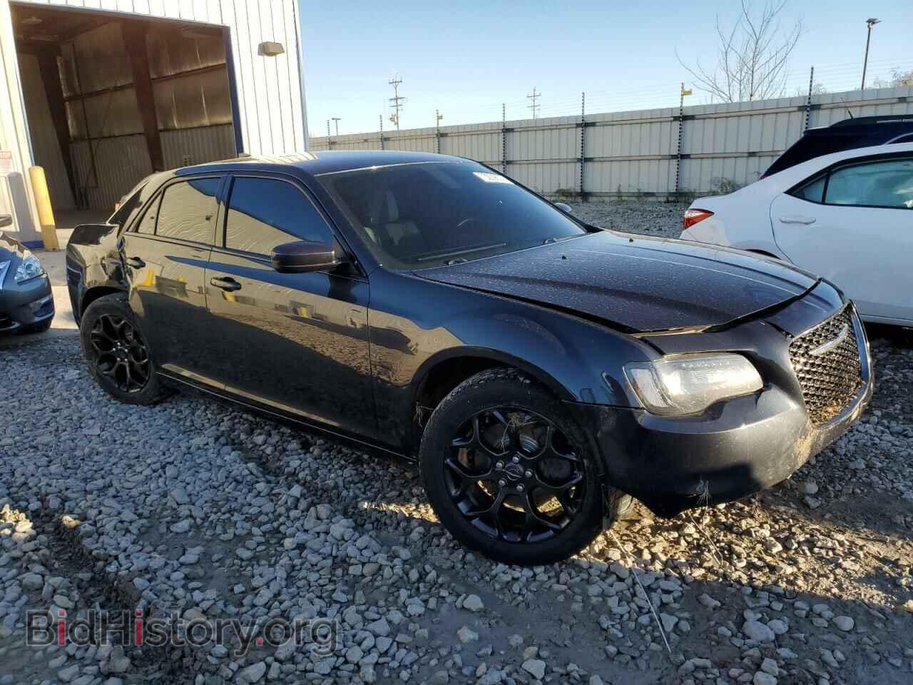 2019 CHRYSLER 300 - VIN: 2C3CCAGG5KH560399 - Фото 4