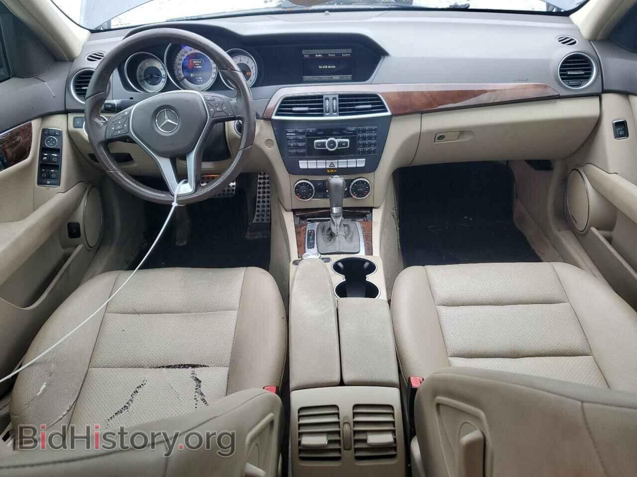 2014 MERCEDES-BENZ C-CLASS - VIN: WDDGF4HB8EA940709 - Фото 8