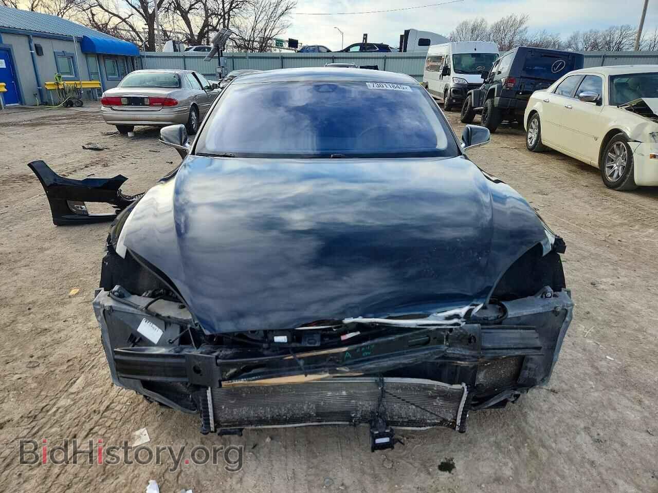 2014 TESLA MODEL S - VIN: 5YJSA1S11EFP62117 - Фото 5