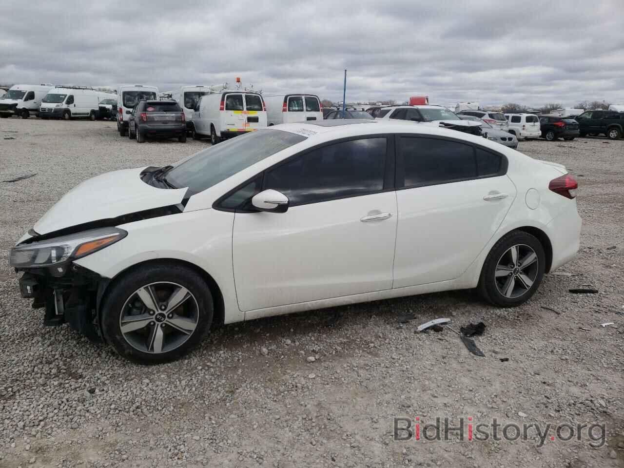 Photo 3KPFL4A73JE199803 - KIA FORTE 2018