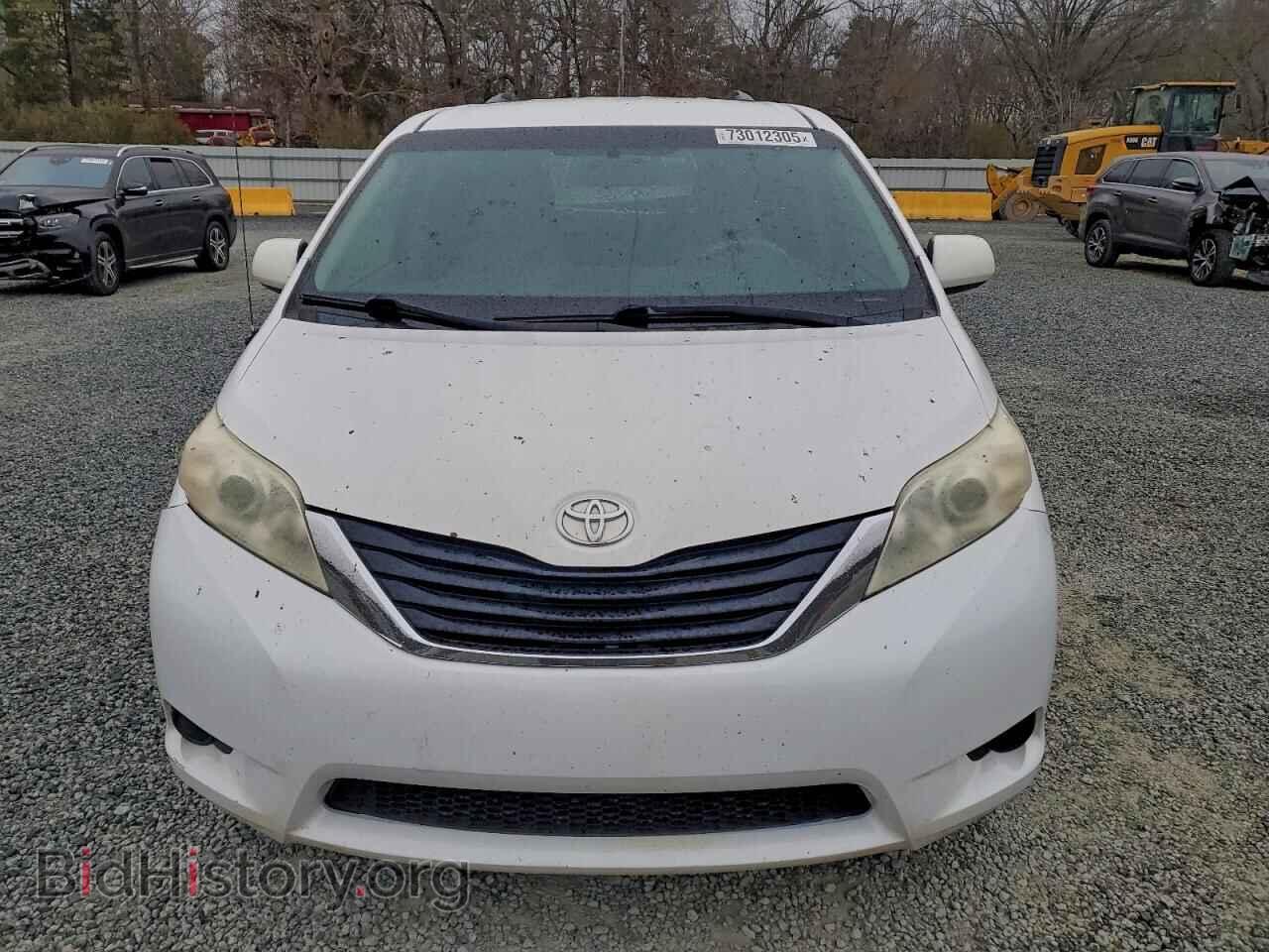 2012 TOYOTA All Models - VIN: 5TDKK3DC8CS235675 - Фото 5