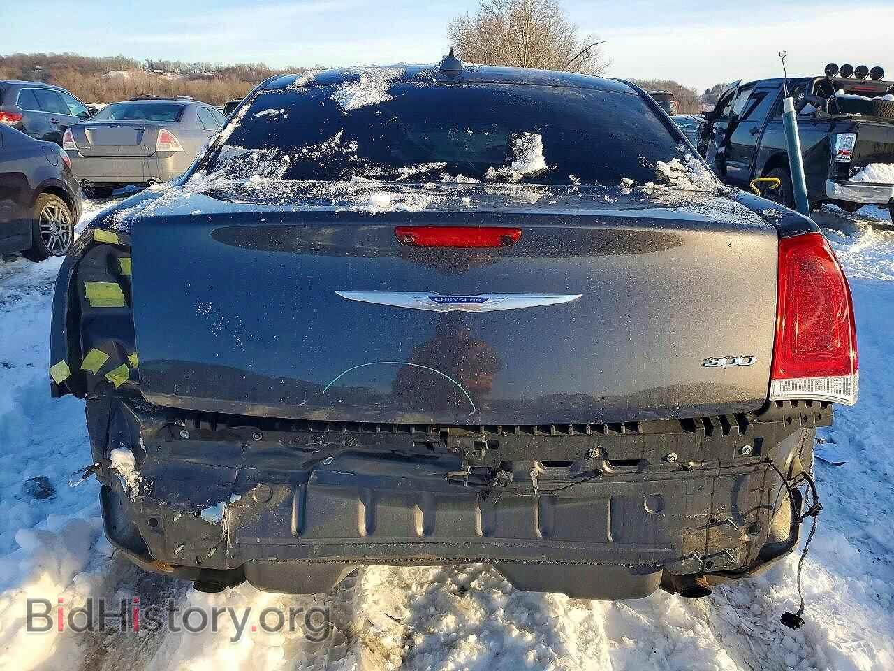 2018 CHRYSLER 300 - VIN: 2C3CCAAG6JH321032 - Фото 6