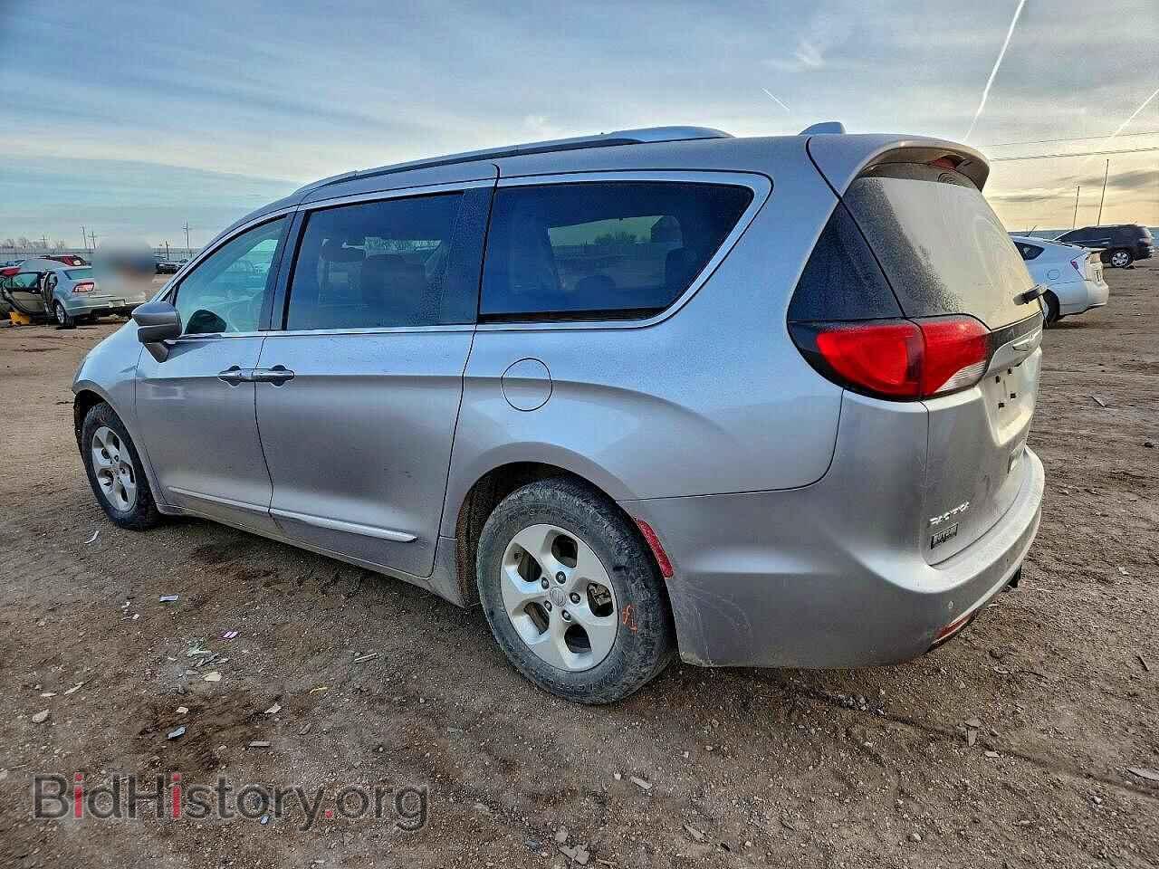 2017 CHRYSLER PACIFICA - VIN: 2C4RC1EG8HR542197 - Фото 2