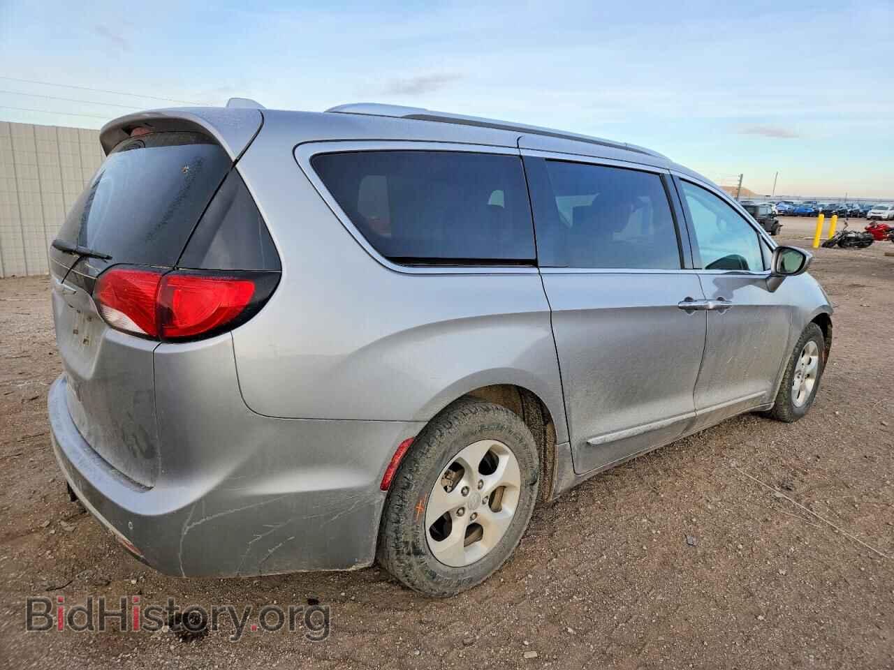 2017 CHRYSLER PACIFICA - VIN: 2C4RC1EG8HR542197 - Фото 3