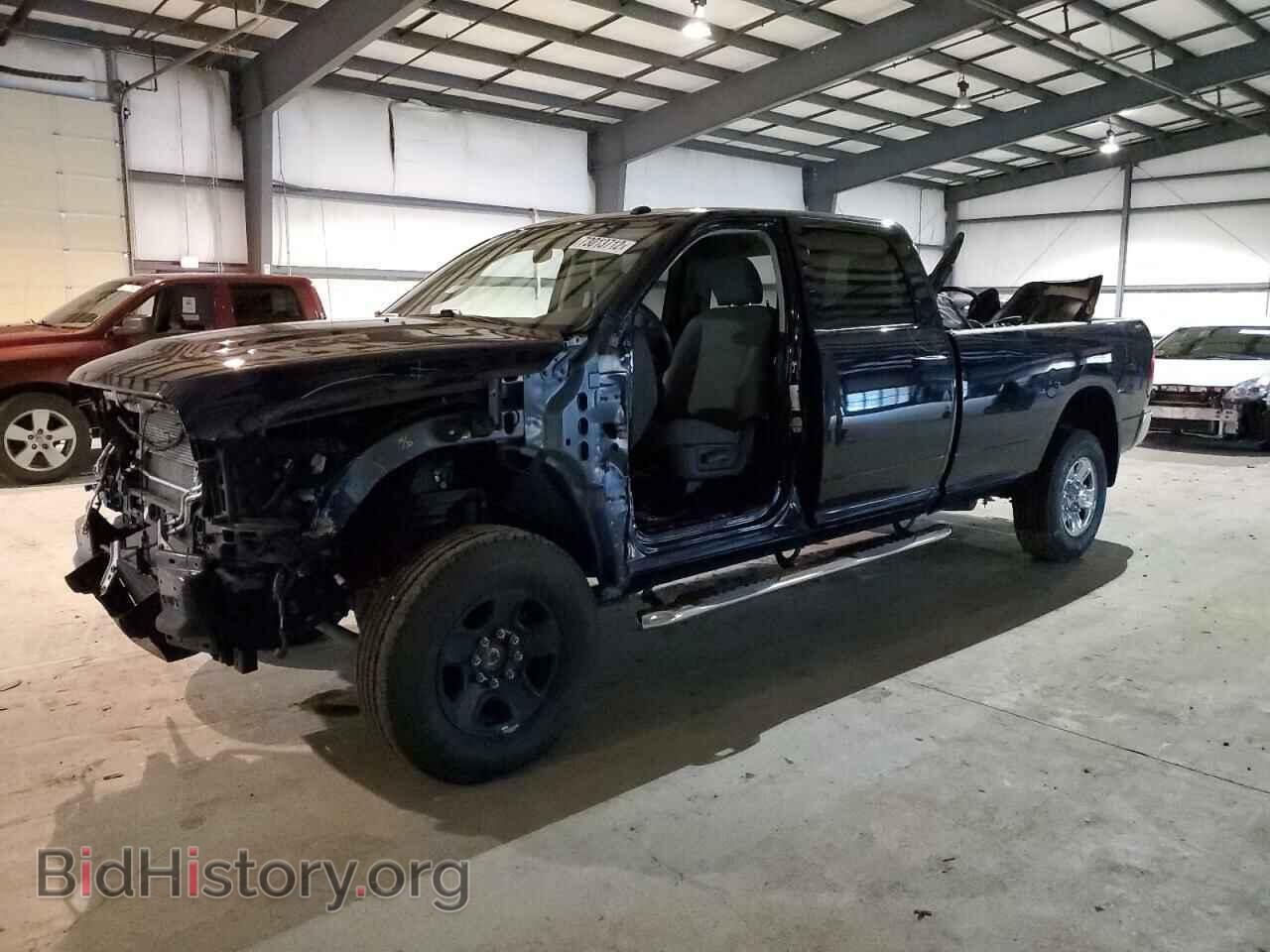 Photo 3C6UR5HL8JG366845 - RAM 2500 2018