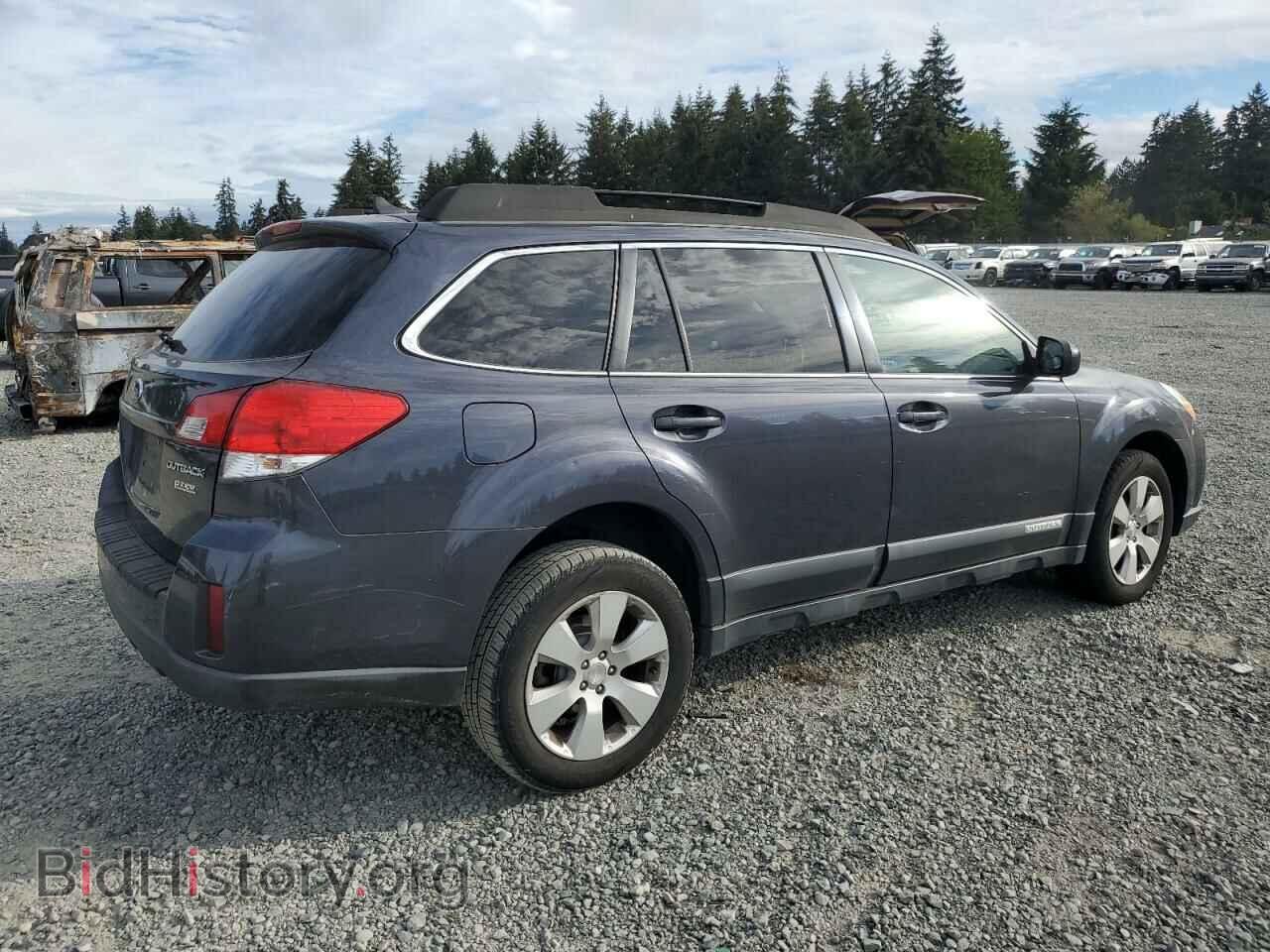 2011 SUBARU OUTBACK - VIN: 4S4BRBHC1B3350470 - Фото 3