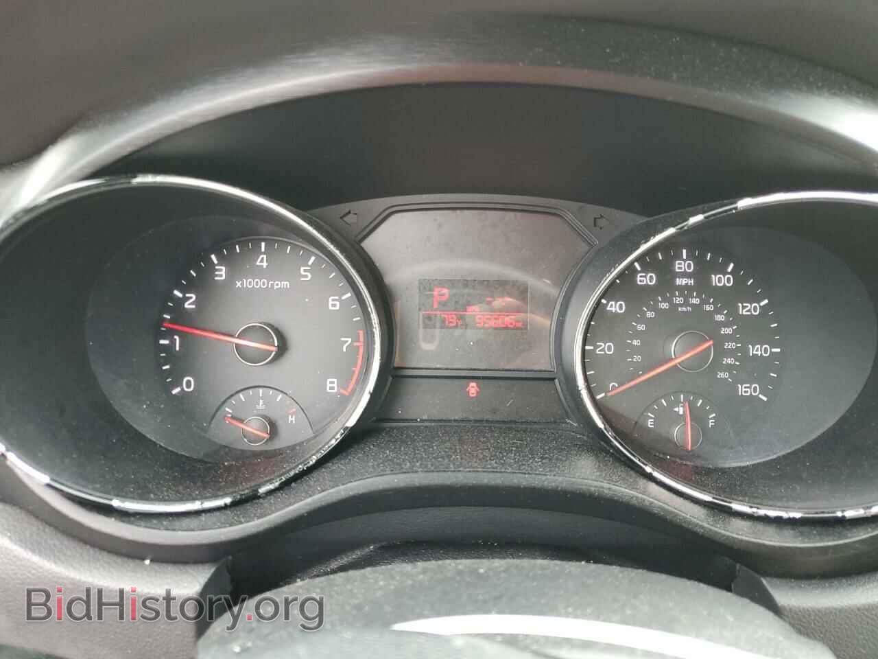 2016 KIA All Models - VIN: KNDMB5C19G6103356 - Фото 9