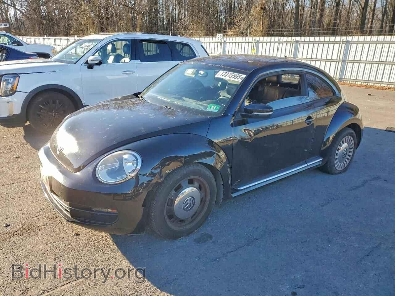 Photo 3VWJP7AT5EM610690 - VOLKSWAGEN BEETLE 2014