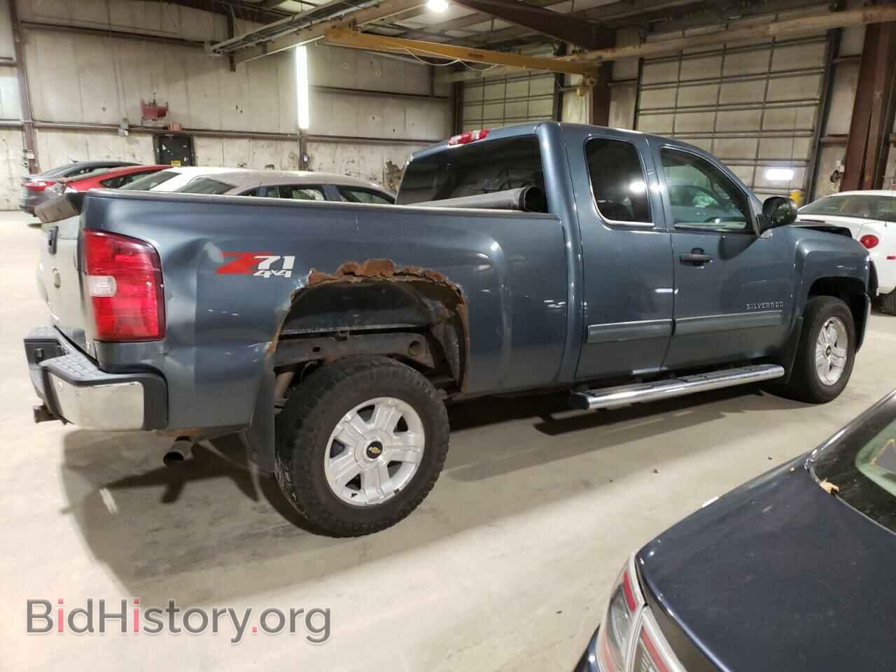 2011 CHEVROLET ALL Models - VIN: 1GCRKSE3XBZ137025 - Фото 3