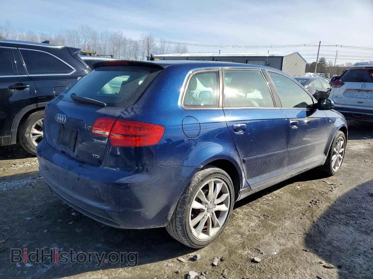 2012 AUDI A3 - VIN: WAUBJAFM7CA056311 - Фото 3