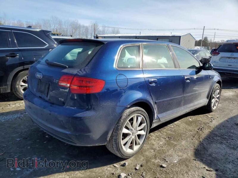 2012 Audi A3 (VIN WAUBJAFM7CA056311) — фото 3 из 12