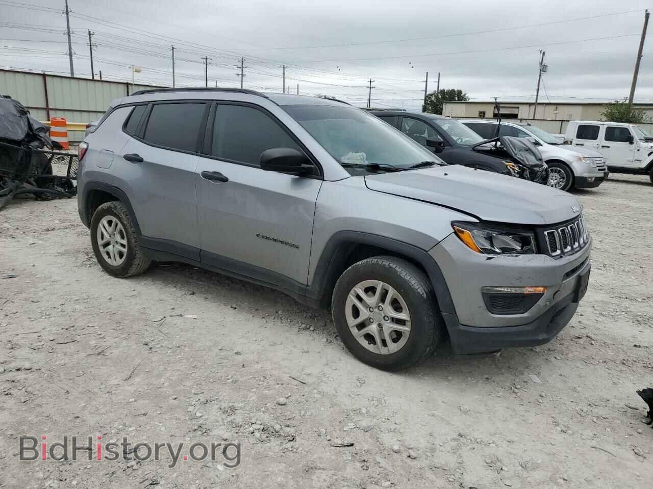 2018 JEEP COMPASS - VIN: 3C4NJCAB8JT133601 - Фото 4