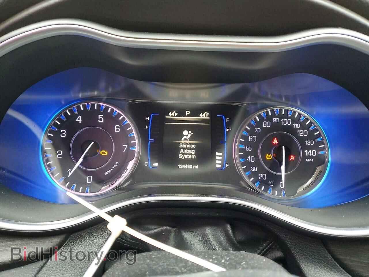 2016 CHRYSLER 200 - VIN: 1C3CCCAB1GN103614 - Фото 9