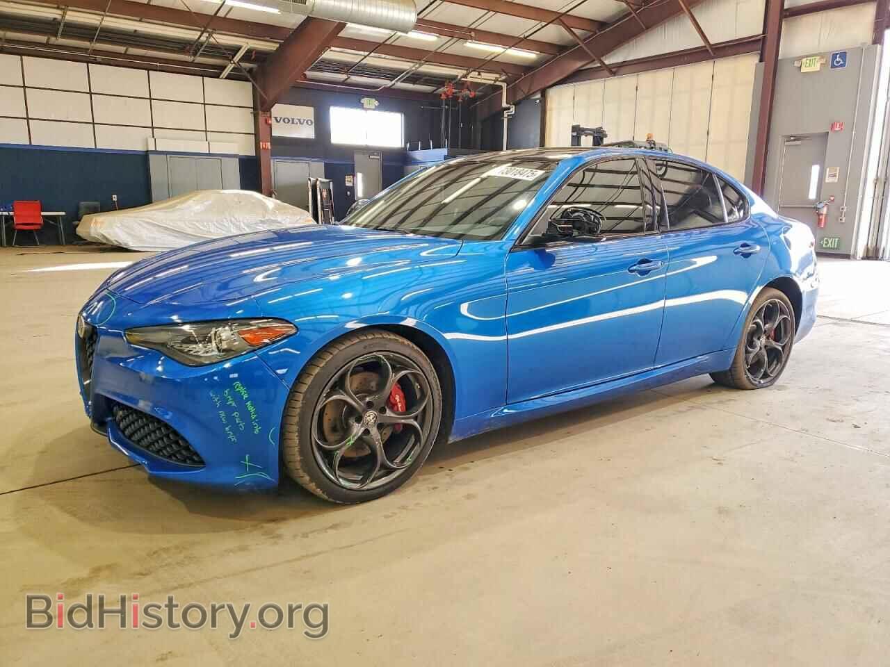 Photo ZARFAEEN2J7596302 - ALFA ROMEO GIULIA 2018