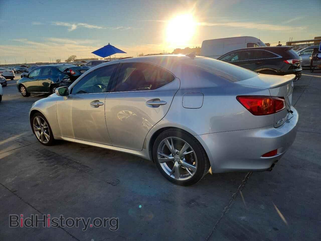 2010 LEXUS IS - VIN: JTHBF5C29A5128015 - Photo 2