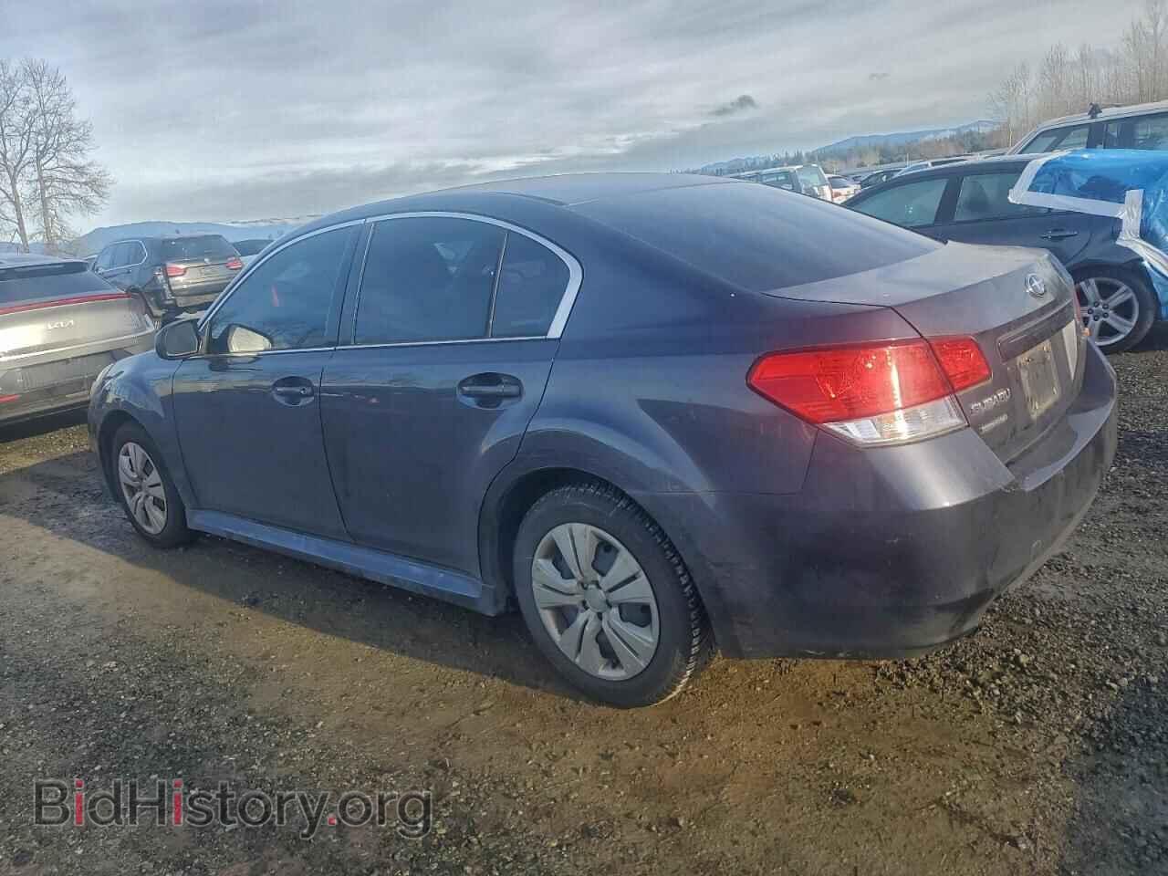 2011 SUBARU LEGACY - VIN: 4S3BMAA65B1243631 - Фото 2