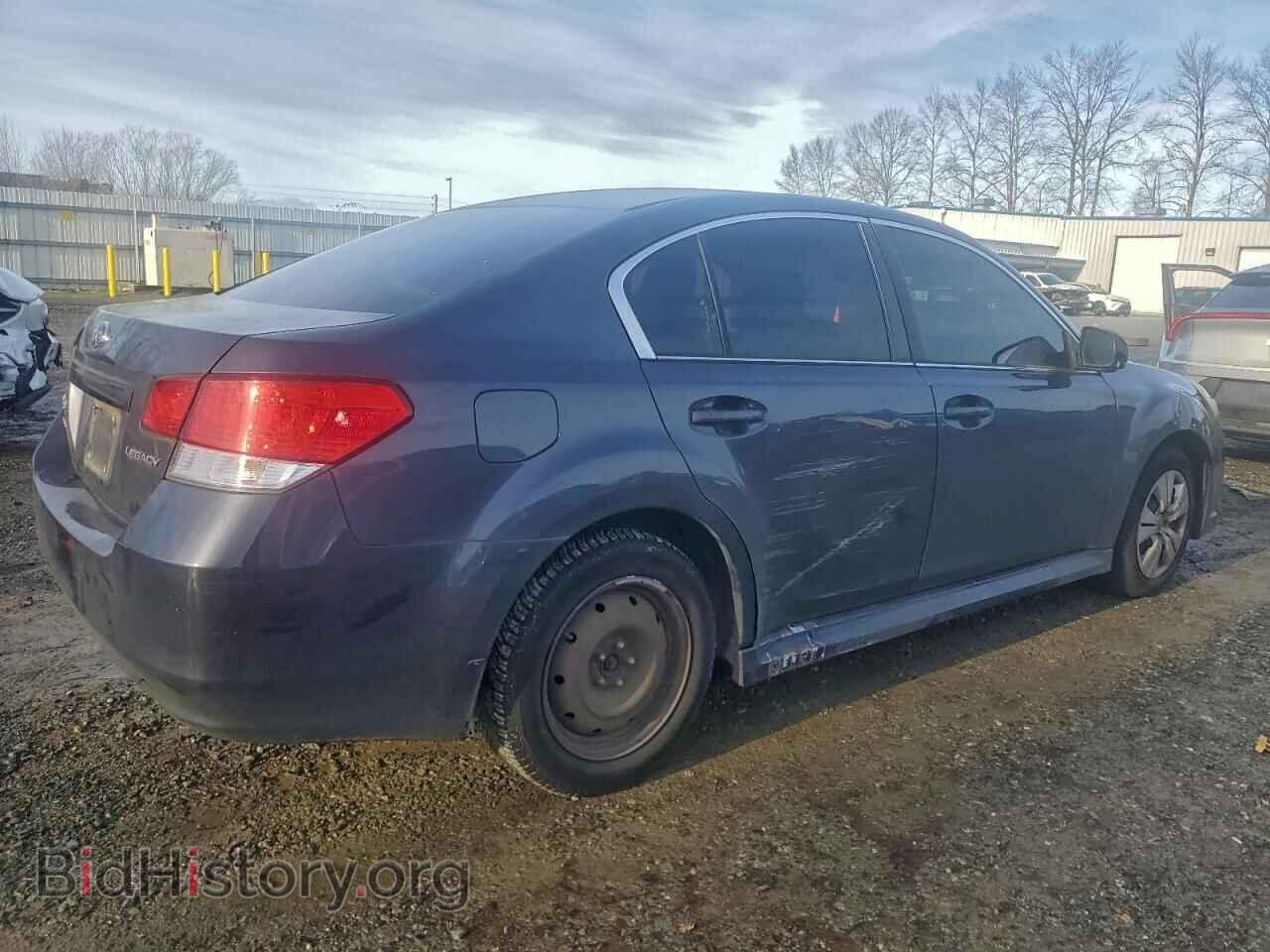 2011 SUBARU LEGACY - VIN: 4S3BMAA65B1243631 - Фото 3