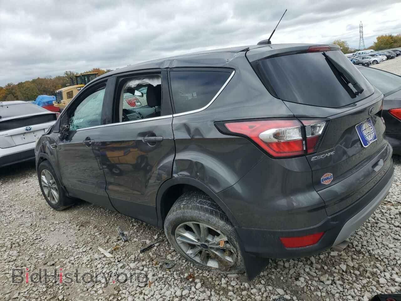 2017 FORD ESCAPE - VIN: 1FMCU9G95HUC88981 - Фото 2