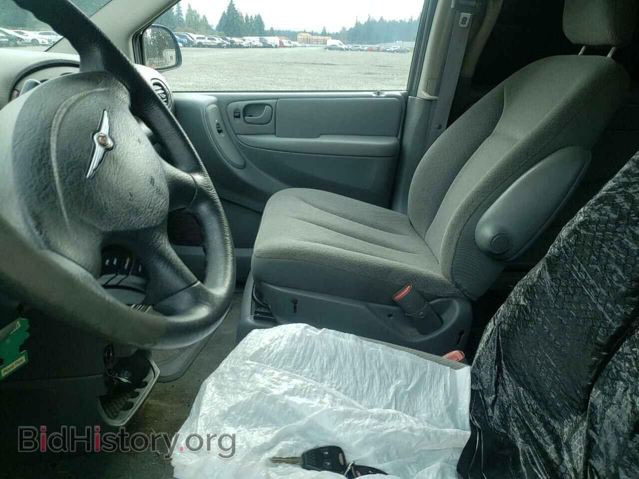 2006 CHRYSLER MINIVAN - VIN: 2A4GP44RX6R793701 - Фото 7