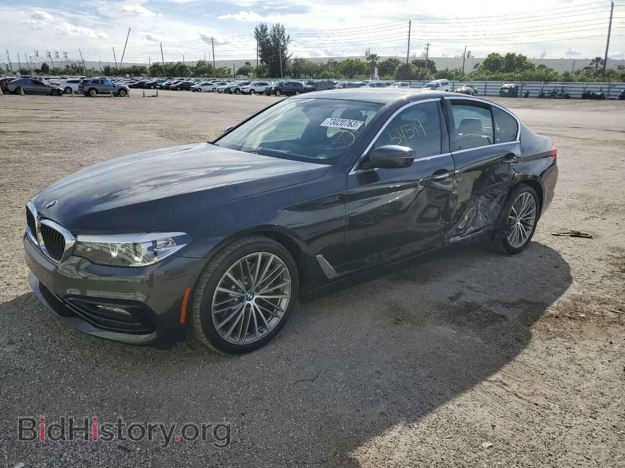 Photo WBAJA5C33HG897920 - BMW 5 SERIES 2017