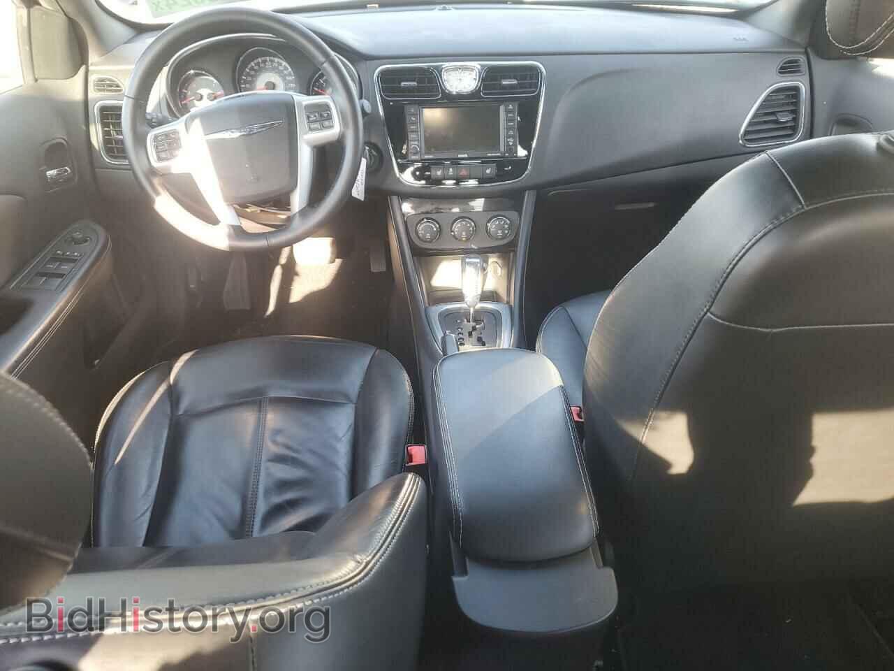 2012 CHRYSLER 200 - VIN: 1C3CCBCGXCN331334 - Фото 8