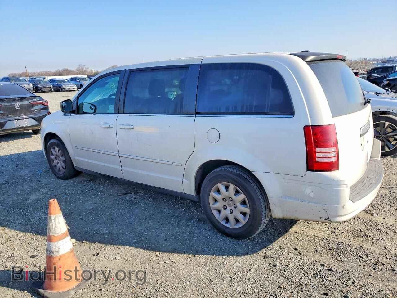 2010 CHRYSLER MINIVAN - VIN: 2A4RR4DE2AR226438 - Photo 2