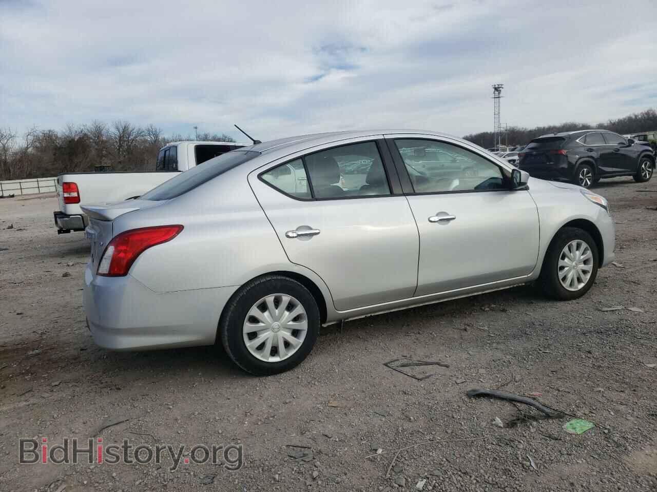 2017 NISSAN VERSA - VIN: 3N1CN7AP7HK443627 - Фото 3