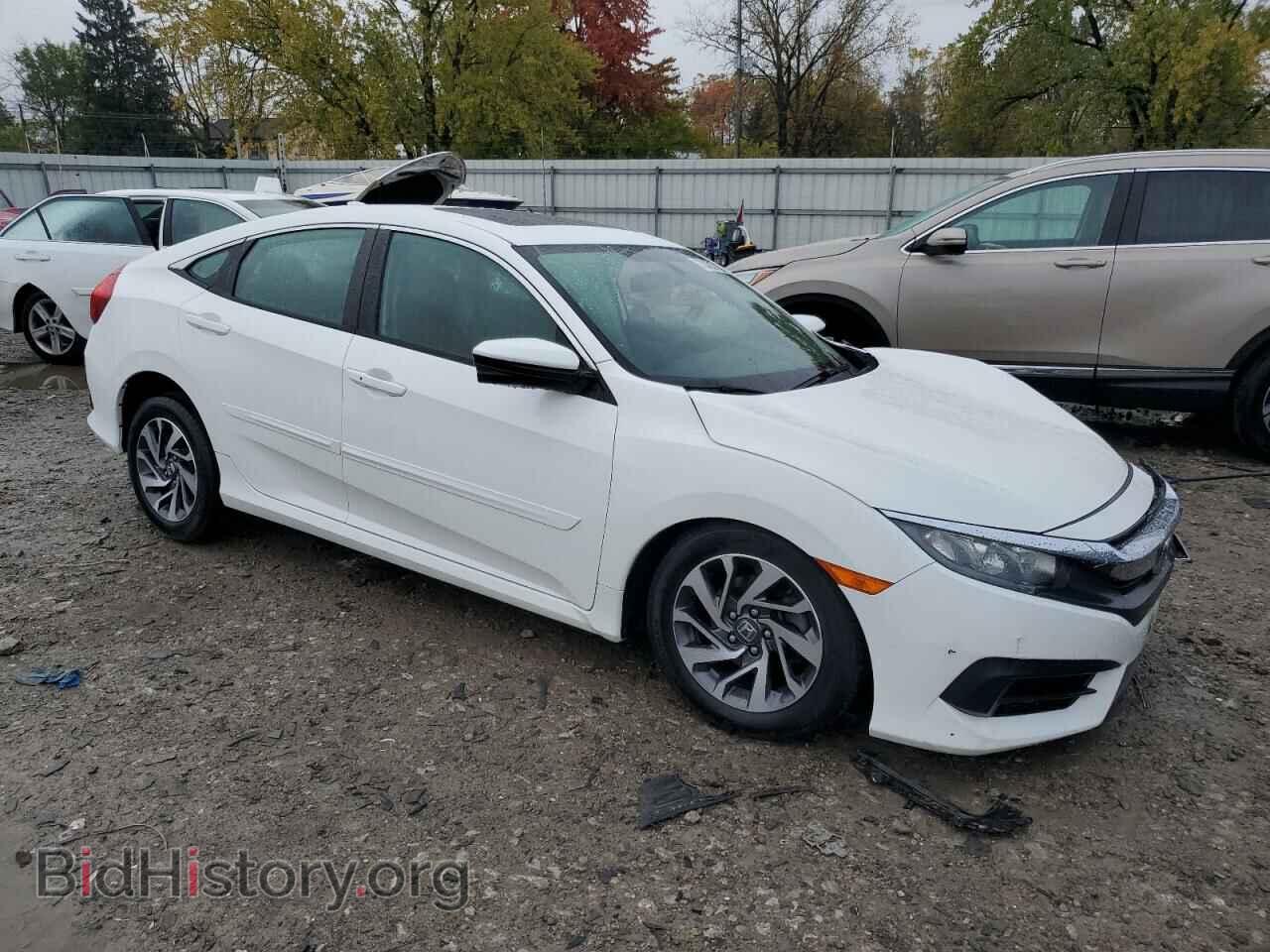 2017 HONDA CIVIC - VIN: 19XFC2F76HE004820 - Photo 4