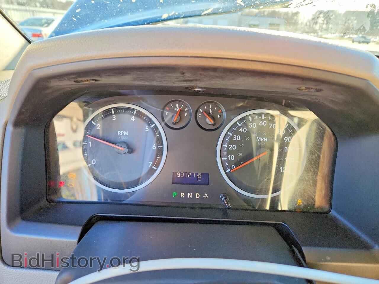 2011 DODGE All Models - VIN: 1D7RB1GP6BS541819 - Фото 9