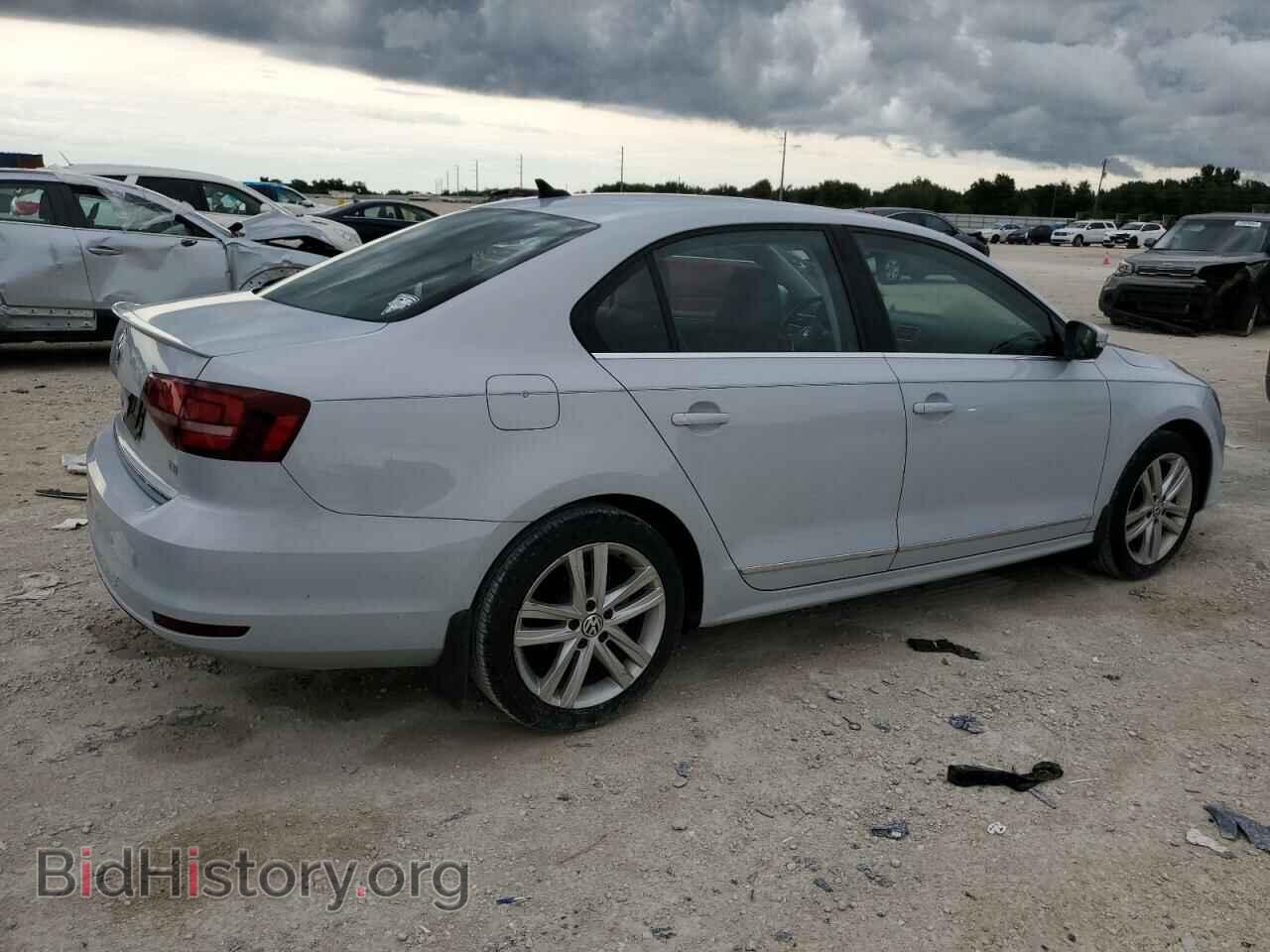 2017 VOLKSWAGEN JETTA - VIN: 3VWL17AJ7HM382320 - Фото 3