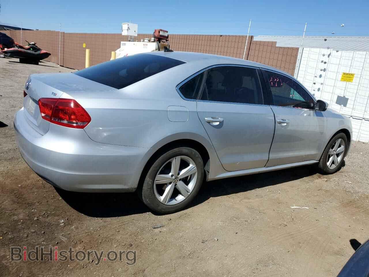 2015 VOLKSWAGEN PASSAT - VIN: 1VWAT7A37FC121996 - Фото 3