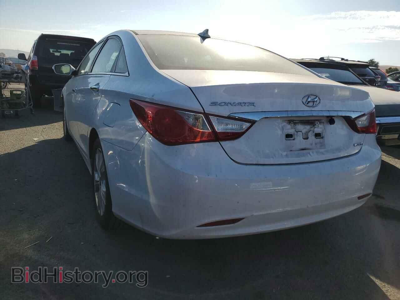 2013 HYUNDAI SONATA - VIN: 5NPEC4AC2DH555330 - Фото 2