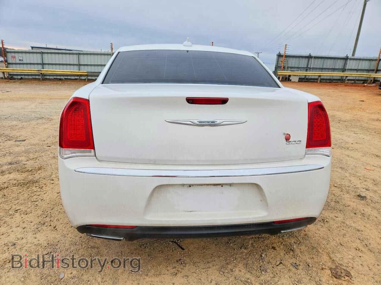 2016 CHRYSLER 300 - VIN: 2C3CCAAG3GH252843 - Фото 6