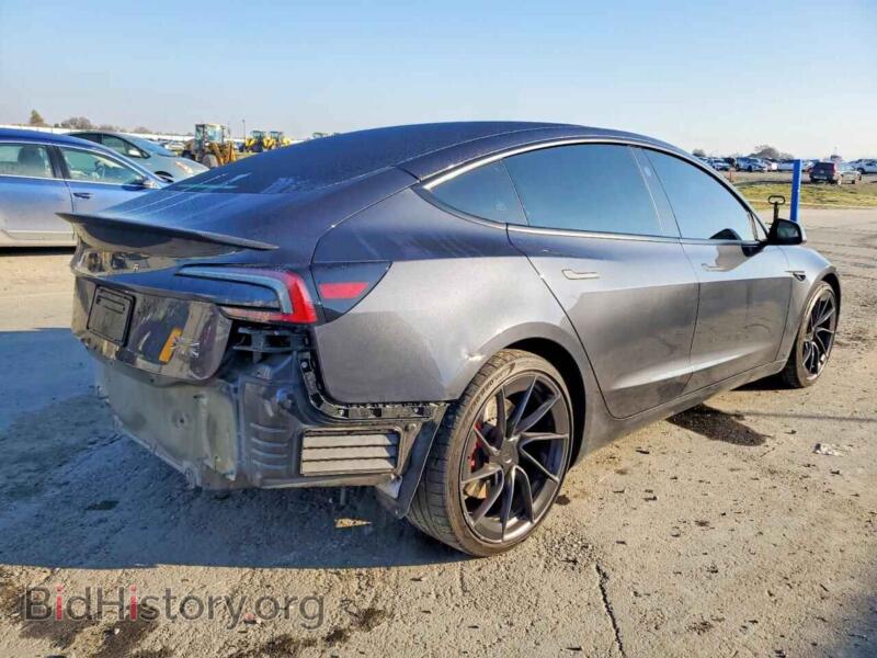 2024 Tesla MODEL 3 (VIN 5YJ3E1ETXRF901432) — фото 3 из 15