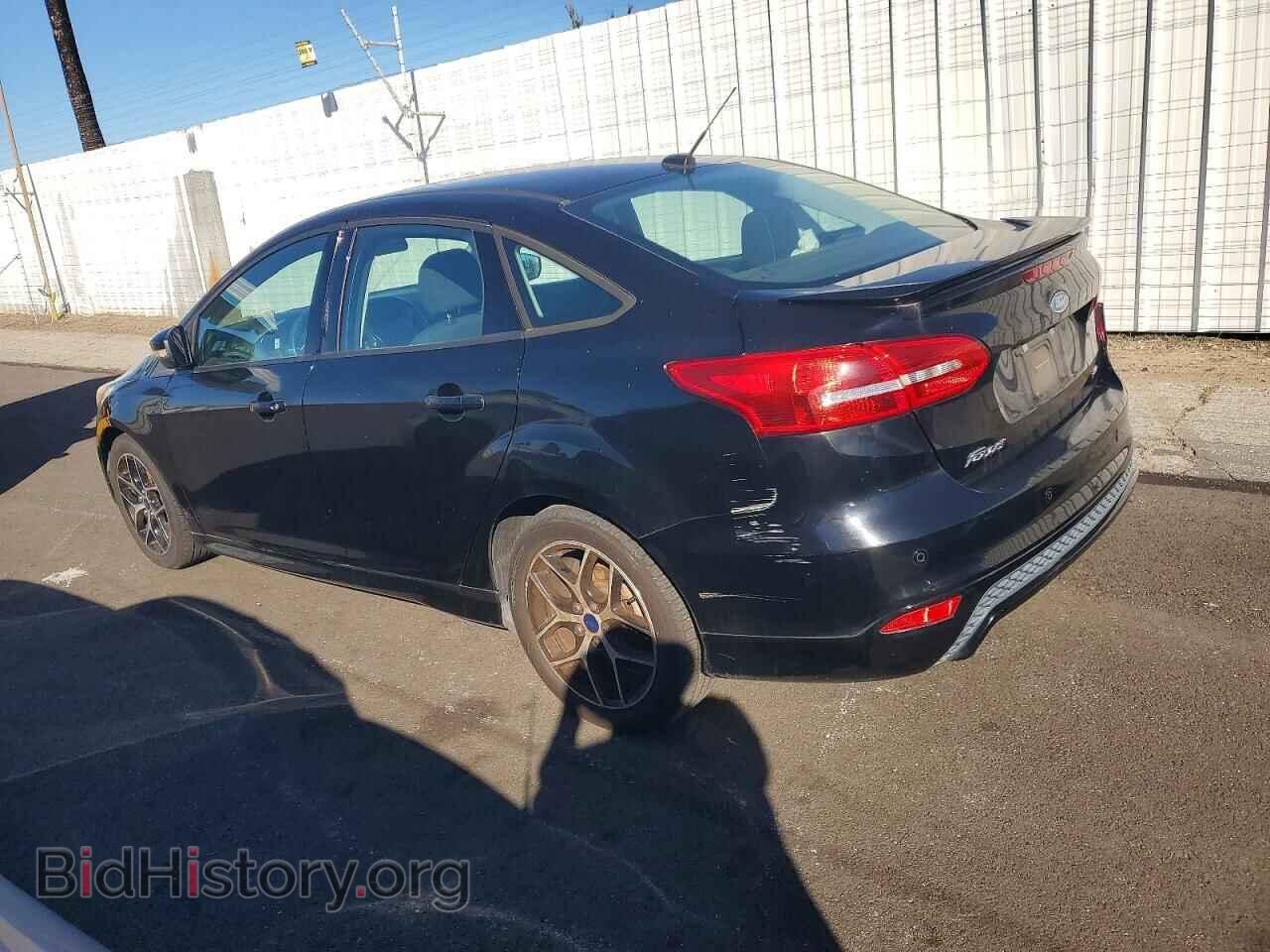 2016 FORD FOCUS - VIN: 1FADP3F21GL384165 - Фото 2