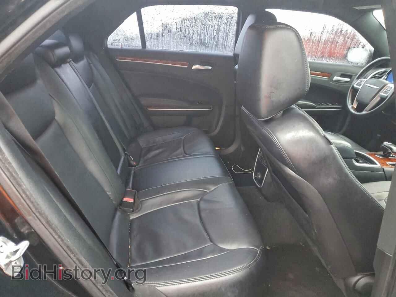 2014 CHRYSLER 300 - VIN: 2C3CCAAG2EH323897 - Фото 10