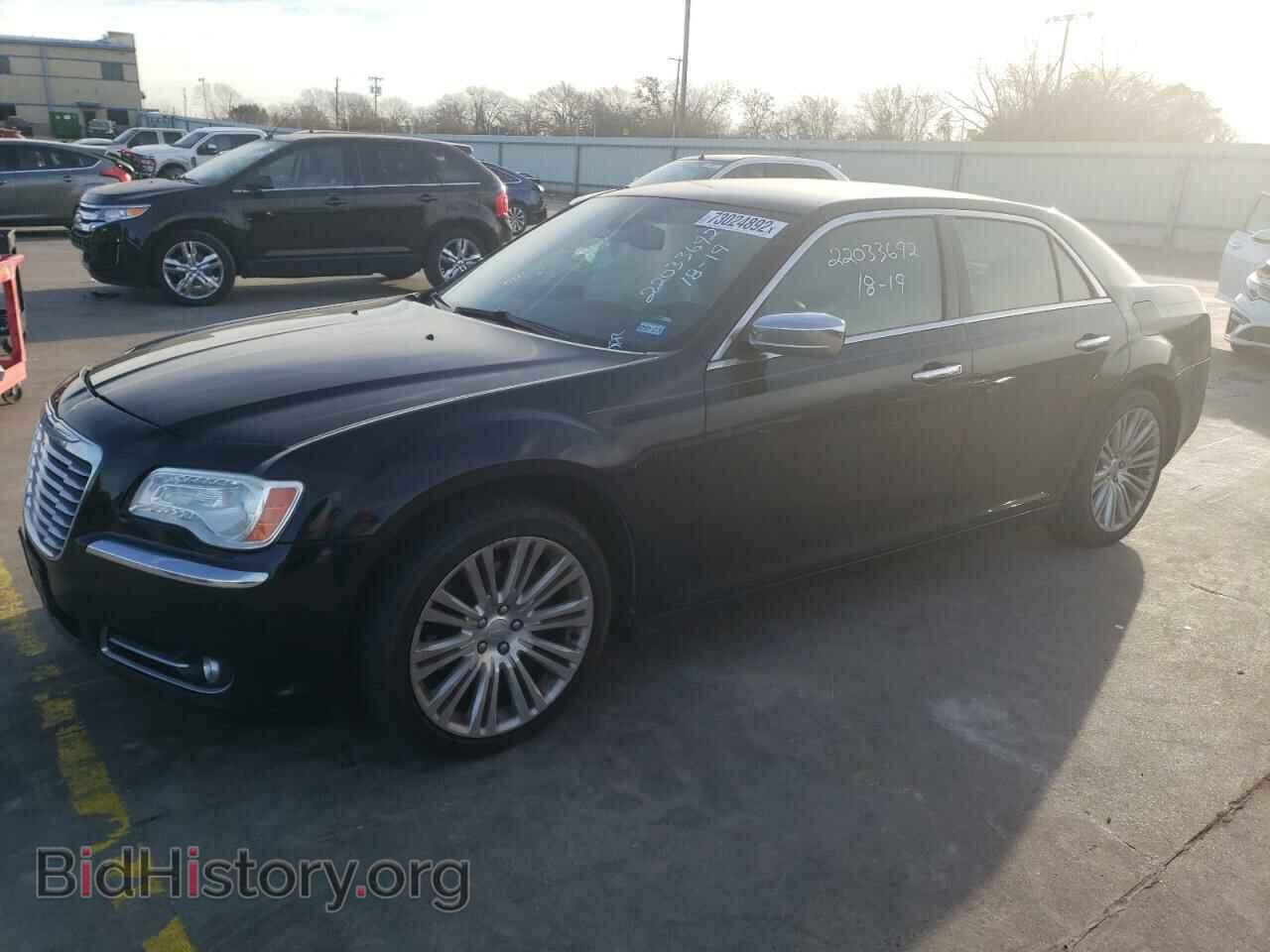 Фотография 2C3CCAET7CH227462 - CHRYSLER 300 2012