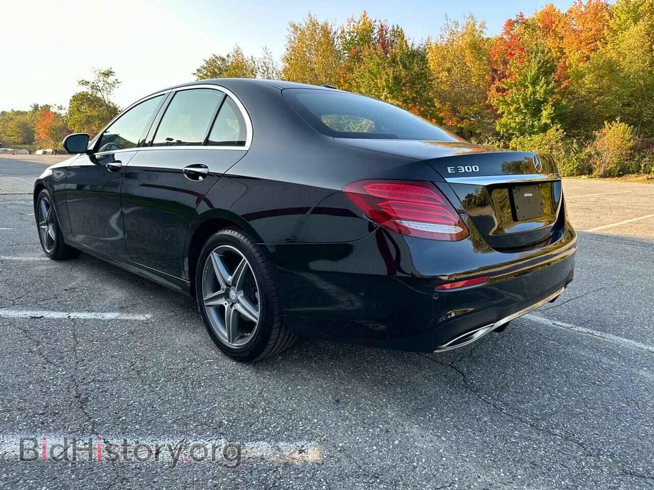2017 MERCEDES-BENZ E-CLASS - VIN: WDDZF4KB4HA016340 - Фото 3
